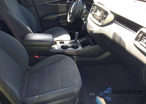 2016 Kia Sorento 2.4L Lx из США, поврежденный, VIN 5XYPGDA39GG163003